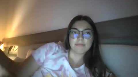 Snapshot of susyli chatting on December 1, 2025, 8:36 pm susyli online show from December 1, 2025, 8:36 pm