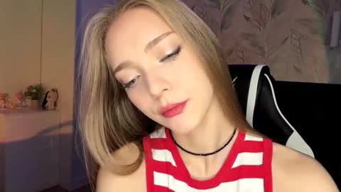 Jessica online show from November 9, 2025, 4:16 pm