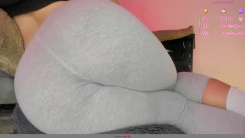 Snapshot of suzanana chatting on April 29, 2026, 2:54 pm suzanana online show from April 29, 2026, 2:54 pm