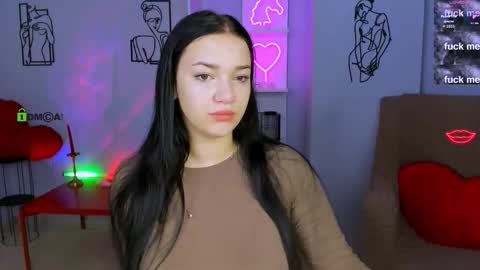 suzi_love online show from October 11, 2025, 12:15 pm