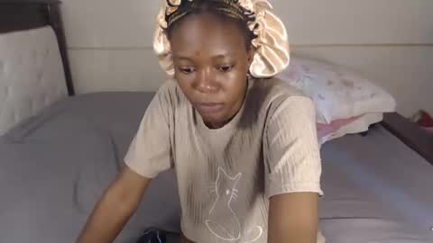 Snapshot of suzyblack4 chatting on March 2, 2026, 7:15 am Suzy online show from March 2, 2026, 7:15 am