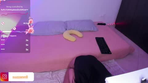 suzzann_rugg online show from April 2, 2026, 12:52 am