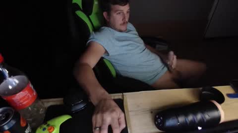 swaicy1990 online show from October 25, 2025, 10:15 pm