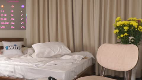 Snapshot of swanprincess chatting on January 20, 2025, 4:55 pm Daria online show from January 20, 2025, 4:55 pm