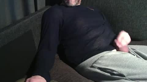 ArnSwart online show from December 12, 2024, 1:21 am