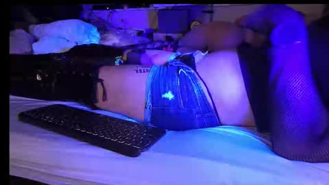 Snapshot of sweat_as_candy chatting on November 1, 2025, 2:13 am Johnny Cum Lover online show from November 1, 2025, 2:13 am