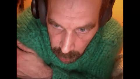 sweaterboy666 online show from January 31, 2025, 5:30 am