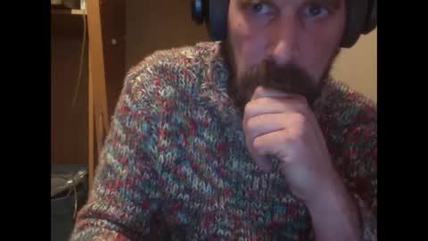 sweaterboy666 online show from February 14, 2025, 6:45 am