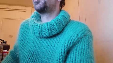 sweaterboy666 online show from July 15, 2026, 2:17 am