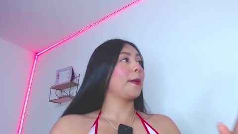 Snapshot of sweeet_amy chatting on November 6, 2025, 8:21 pm Amy IG sweeet amy0 online show from November 6, 2025, 8:21 pm