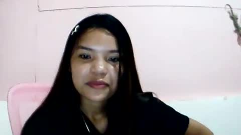 Snapshot of sweet01pinay chatting on June 19, 2026, 4:11 pm sweet01pinay online show from June 19, 2026, 4:11 pm