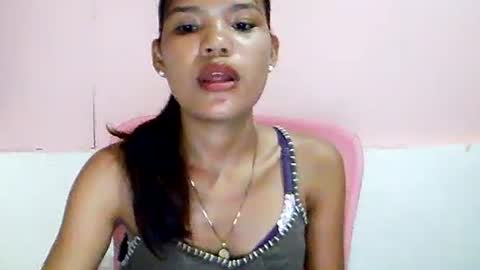 Snapshot of sweet01pinay chatting on July 20, 2026, 12:29 pm sweet01pinay online show from July 20, 2026, 12:29 pm