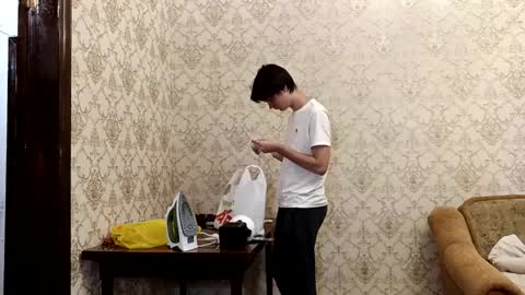 Snapshot of sweet6boy9 chatting on September 9, 2025, 2:27 pm Sweet boy online show from September 9, 2025, 2:27 pm