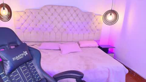 Sweet 1Angel online show from February 4, 2026, 1:44 am