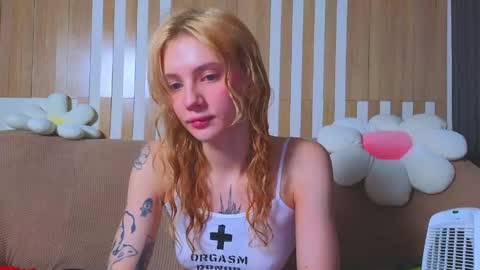 Snapshot of sweet_69billy chatting on March 29, 2026, 2:11 am Im Billy online show from March 29, 2026, 2:11 am