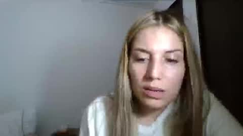 Sweet  alana online show from December 17, 2024, 1:18 am