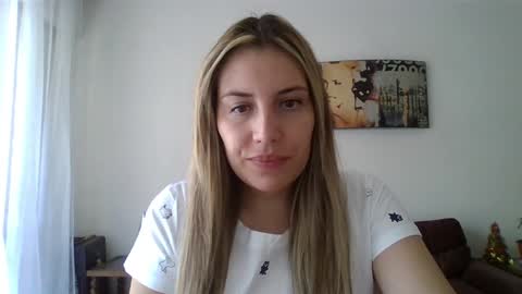 Sweet  alana online show from January 4, 2025, 3:49 pm