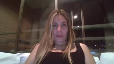 Sweet  alana online show from January 19, 2025, 3:08 am