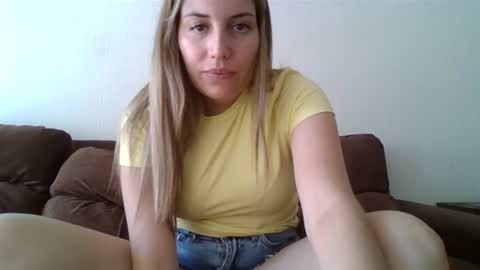 Sweet  alana online show from January 27, 2025, 8:28 pm