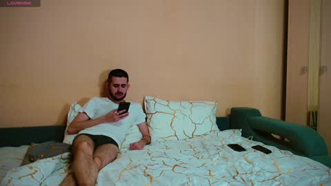 BredEmiliya online show from January 14, 2025, 1:47 am