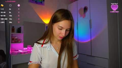 Snapshot of sweet__kitty__11 chatting on September 14, 2025, 3:11 pm kitty online show from September 14, 2025, 3:11 pm