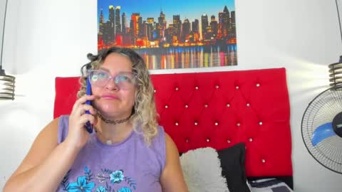 Snapshot of sweet__mature chatting on April 5, 2026, 12:24 pm Carolina online show from April 5, 2026, 12:24 pm