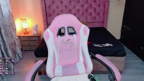 Snapshot of sweet__thang chatting on July 28, 2026, 11:17 am sweet__thang online show from July 28, 2026, 11:17 am