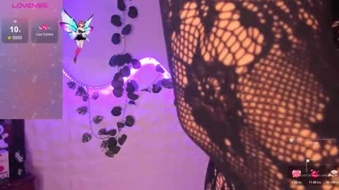 Snapshot of sweet_afrodita777 chatting on November 7, 2025, 10:21 pm Afrodita online show from November 7, 2025, 10:21 pm