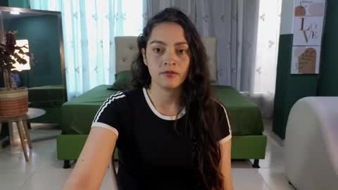 sweet_ahinara online show from March 1, 2025, 7:37 pm