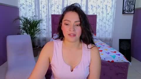 sweet_ahinara online show from September 15, 2025, 7:47 pm