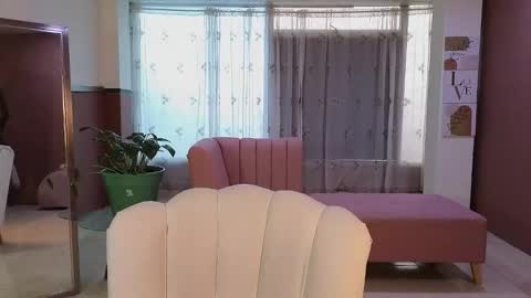 sweet_ahinara online show from December 4, 2025, 7:22 pm