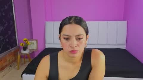 sweet_ahinara online show from December 14, 2025, 1:38 pm