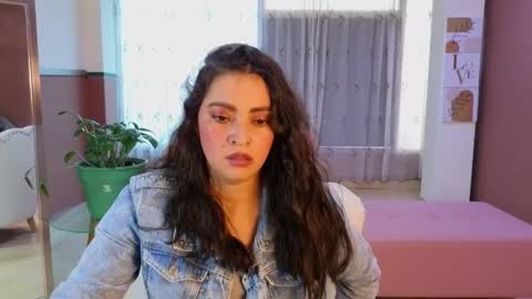 sweet_ahinara online show from December 22, 2025, 7:44 pm