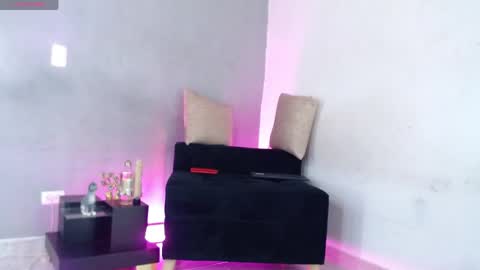 sweet angel online show from March 21, 2026, 4:50 am