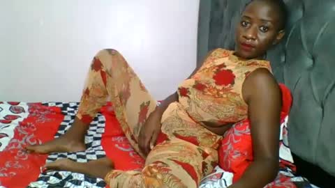 Snapshot of sweet_blackberry93 chatting on June 14, 2026, 5:20 am bella online show from June 14, 2026, 5:20 am
