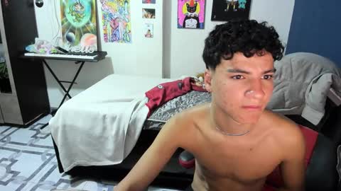 CristianBrayan PVT OPEN online show from September 15, 2025, 3:39 am