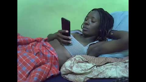 sweet_candie01 online show from March 12, 2026, 8:15 pm