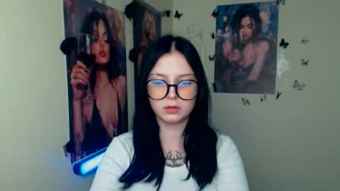 Ivy online show from February 9, 2026, 1:26 pm