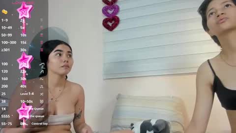 sweet_couples1 online show from December 30, 2024, 7:42 pm