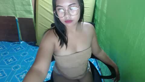 Snapshot of sweet_czylle chatting on February 3, 2026, 12:09 am sweet_czylle online show from February 3, 2026, 12:09 am