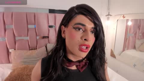 sweet_eliizabeth online show from October 28, 2025, 11:58 am