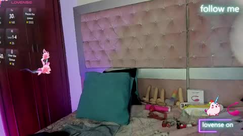  emmili  online show from March 31, 2026, 12:05 pm