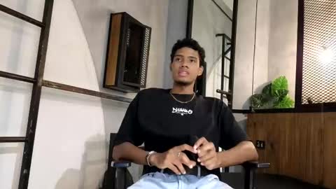 sweet_ethan_ online show from December 15, 2025, 3:22 am