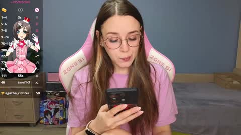 Alice online show from December 25, 2024, 2:57 am