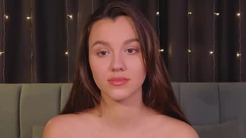 Snapshot of sweet_haeven chatting on January 12, 2025, 4:29 pm Im Mia.LOVELY PATTERNS 100  120  160  200 my toy buzzes from 2 tip online show from January 12, 2025, 4:29 pm