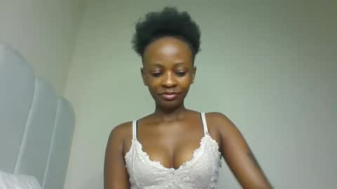 Snapshot of sweet_jovial chatting on May 18, 2026, 5:19 pm sweet_jovial online show from May 18, 2026, 5:19 pm