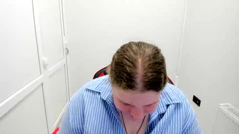 Snapshot of sweet_karla_la chatting on June 11, 2026, 1:42 pm Karla online show from June 11, 2026, 1:42 pm