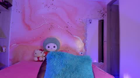 Lemarie online show from January 7, 2026, 12:40 pm