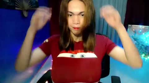 Snapshot of sweet_like_angel143 chatting on June 28, 2026, 9:48 am angie online show from June 28, 2026, 9:48 am