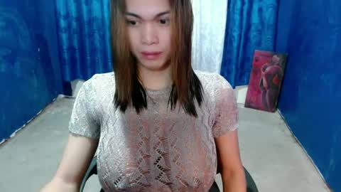 Snapshot of sweet_like_angel143 chatting on July 5, 2026, 8:54 am angie online show from July 5, 2026, 8:54 am